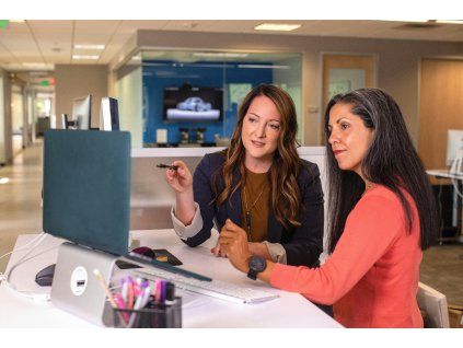 linkedin sales solutions 46bom4lObsA unsplash