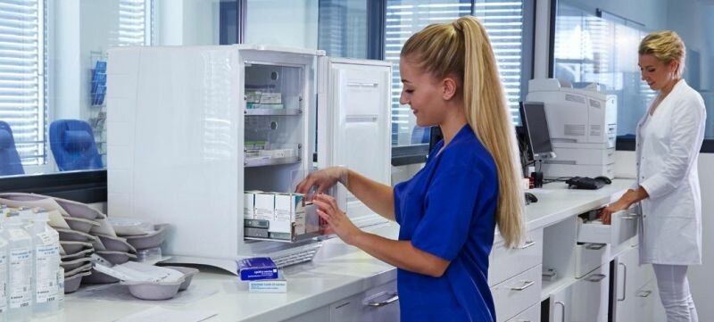 dometic-minicool-hc-302-medicijnenkoelkast-tafel-model-inbouw-non-din