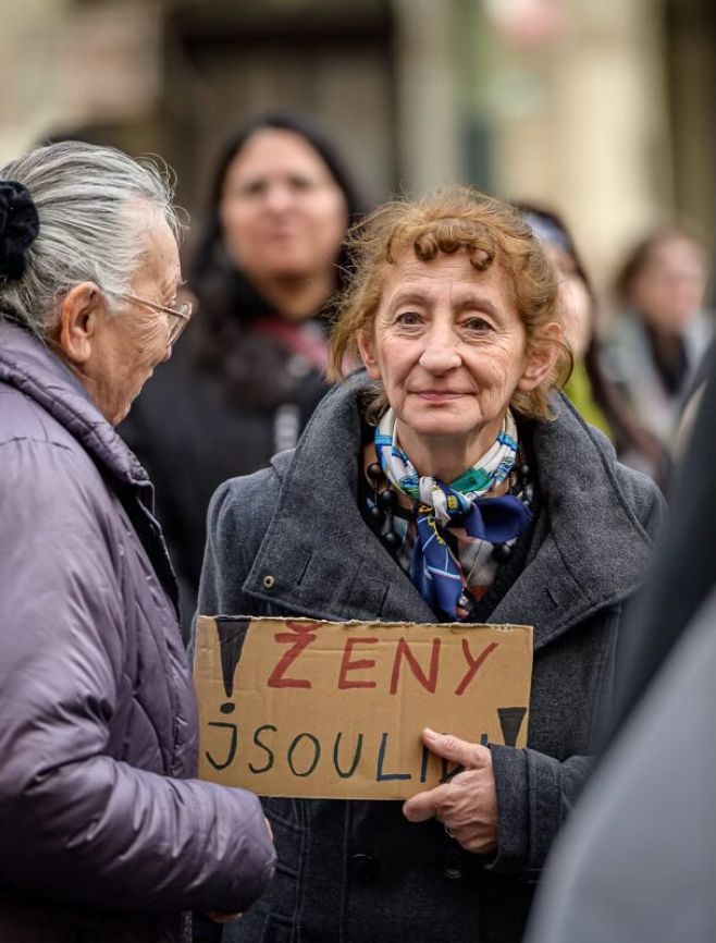 Pražský MDŽ vyjádřil solidaritu Rojavě, Gaze i Ukrajině „Mezinárodní den žen se slaví internacionálně, protože má...