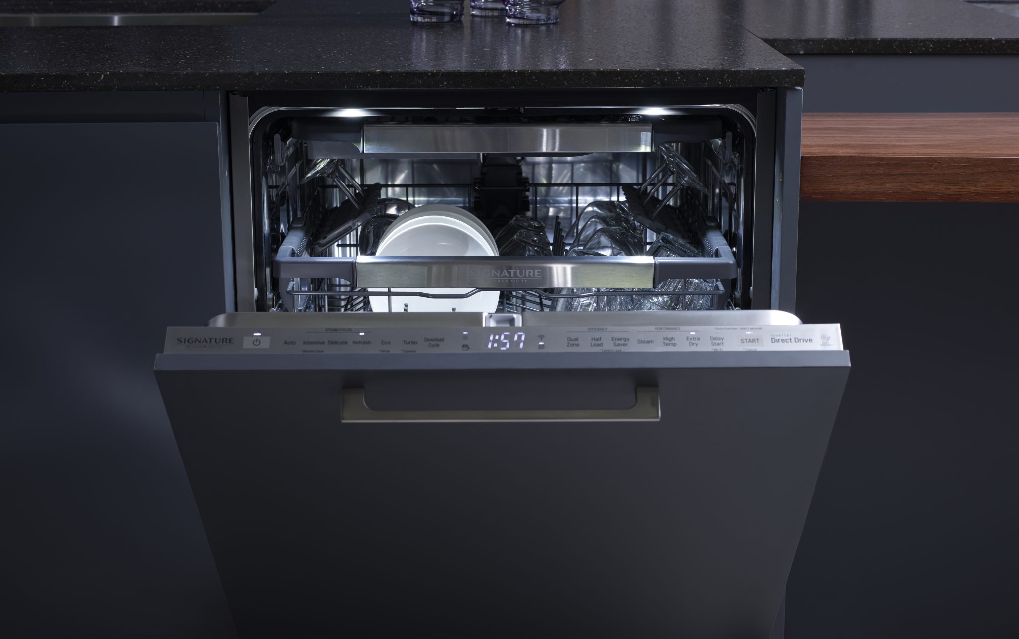 04.-SKS_Sliding-hinge-dishwasher-2048x1285