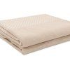 THV3567 01 lea throw 05
