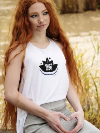 Krásné Vánoce plné lásky ❤️ A nezapomínejte, láska je všude kolem nás. ❤️ Najdete ji v úsměvů druhého člověka, padajícím...