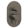 ES 061.20GB.O2 Podomítková baterie 2-cestná s tělesem, Graphite Brushed