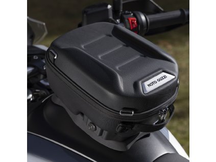 D5CF017D66FA5E78FD465ACC25C3CA1D