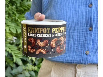 Ořechy z pece - med a kampotský pepř