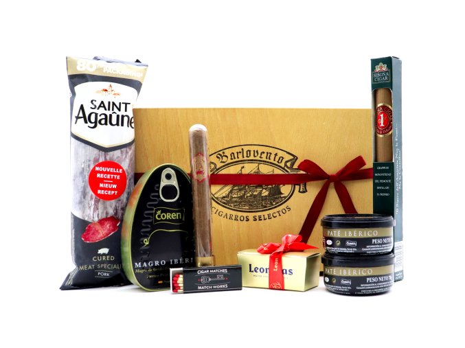 dárková sada s panenkou a paštikou