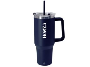 MAXI termohrnek s brandingem . Kevin