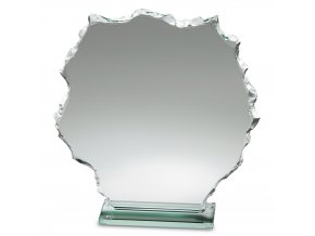 skleněná trofej ze štípaného skla