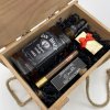 Jack Daniel´s Honey s vlastní etiketou v dřevěném boxu