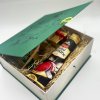 Alkohol ne, raději ovoce . Hruškovice Williams book s francouzskou panenkou