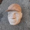 Vyřezávaná umělecká portrétní loutka . Podobizna oslavence velká