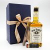 Jack Daniel's "Honey" .  whisky s vlastní etiketou
