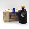 Lambrusco se vzkazem . Bílé na černém