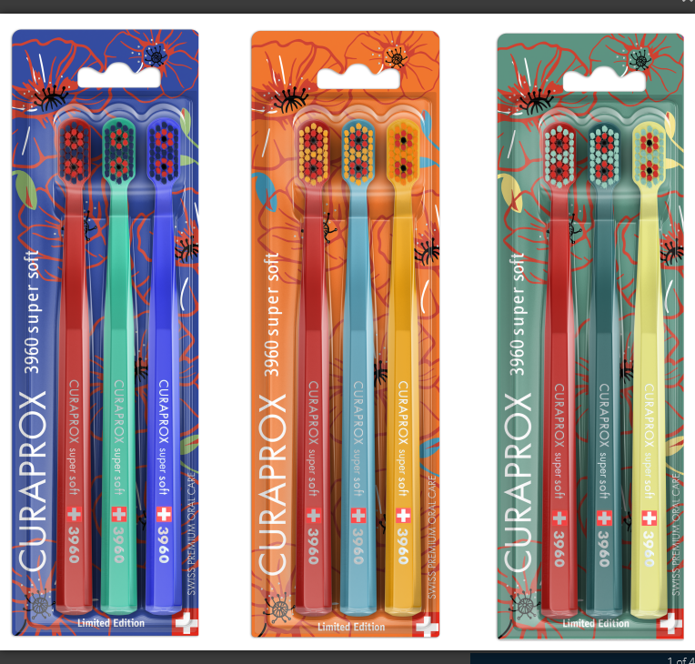 Curaprox CS 3960 Edice Wonderland super soft 2 ks barva: červená + zelená + modrá