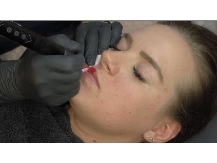 Online kurz Permanentní make-up stínové rty bez příslušenství