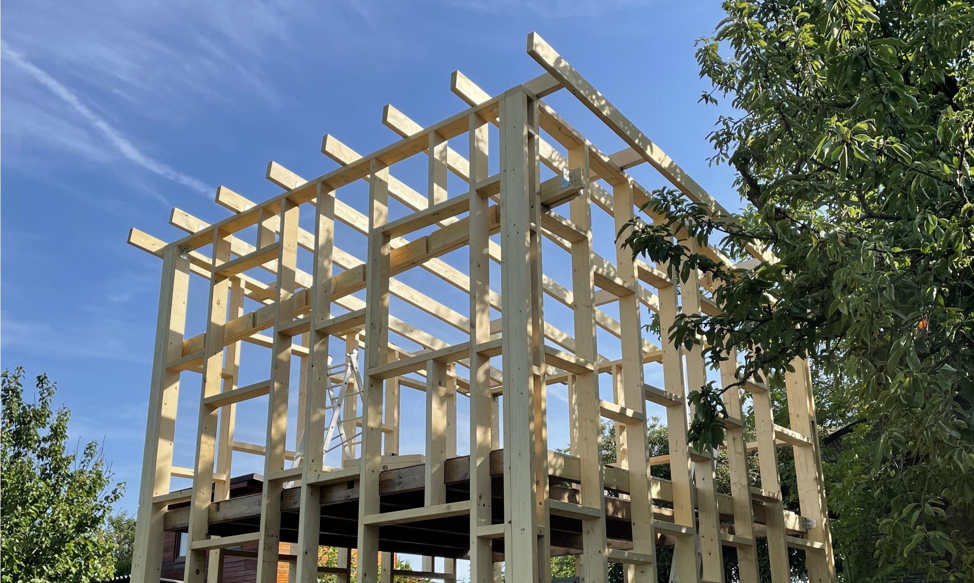 Jak postavit zahradní chatku?