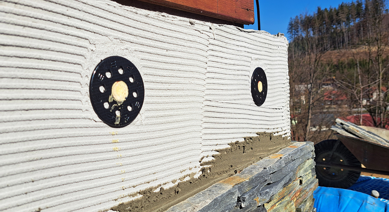 Kotvení fasád s vysokým zatížením