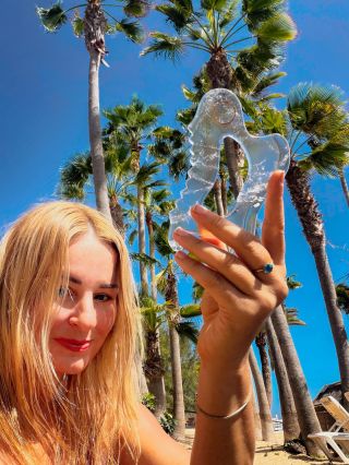 Naší základní misí je objevovat své božství. 💎 Je schované v každé laskavosti, úsměvu jen tak, v každé myšlence mimo...