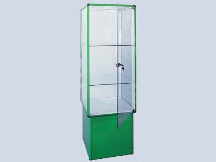 Prosklené vitríny na soklu