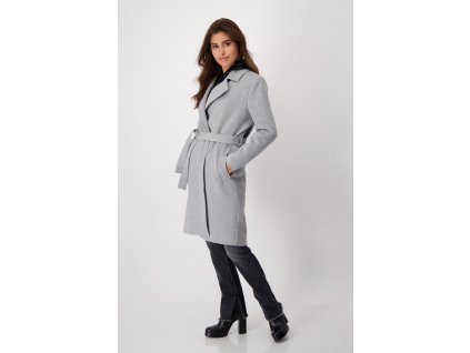 807416 881 Front ModelShooting 1200