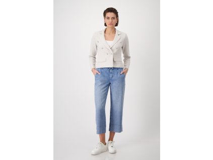 409479 118 Model FullBody 1200