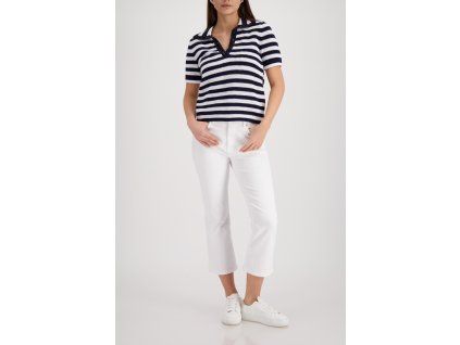 410906 756 Model FullBody 1200