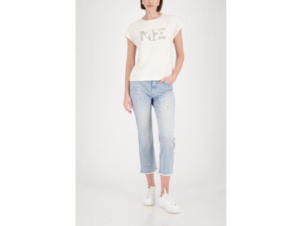 410718 143 Model FullBody 1200