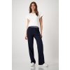 409206 797 Model FullBody 1200