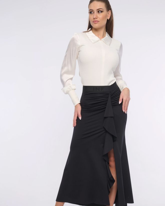 ✨ Jaro od Infinite za -30%✨ Prémiová značka Infinite nyní na našem e-shopu za luxusní ceny! 😱🔥 Oživte svůj šatník...