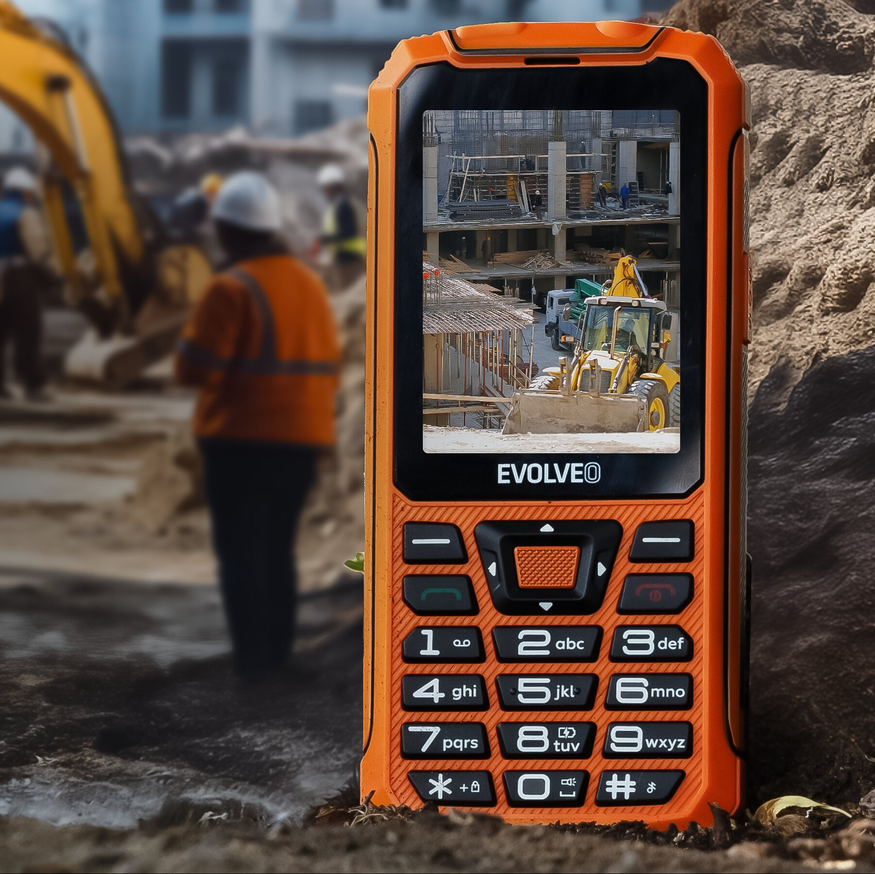 Vyberáme odolný telefón na stavbu: Na čo si dať pozor?