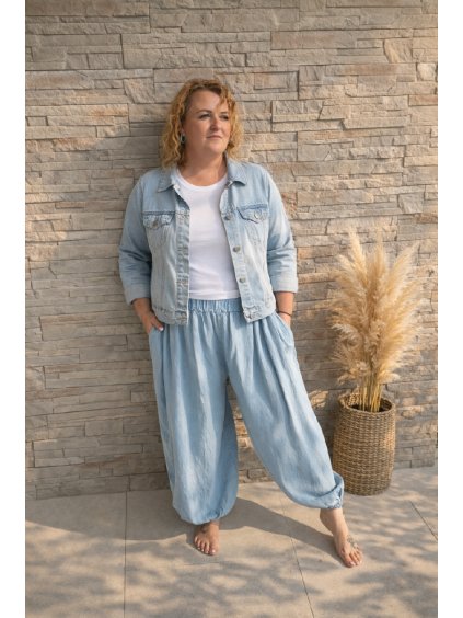 D7879F4F 3858 4C6D 9FC9 DDF1F3DCE50A