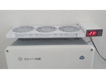 Chlazení ke střídači GOODWE, digitální termostat, 2.5m kabel