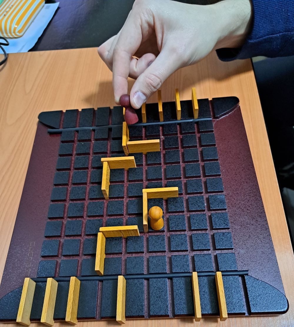 QUORIDOR – rychlá hra na dlouhé zimní večery