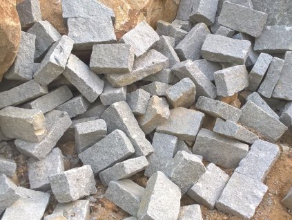 Štípané krajníky 10 20, do 40 cm