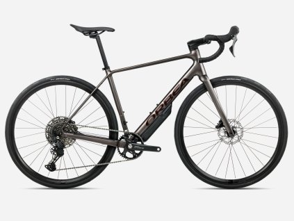 T104TTCC BD SIDE AVANT H45 1X over