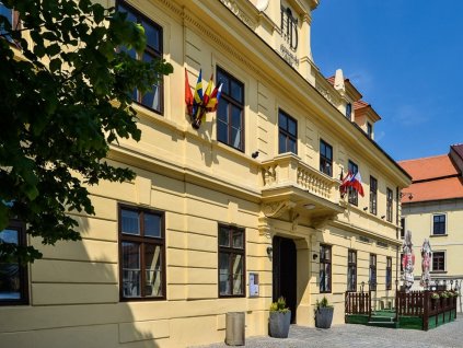voucher wellness spa 1 hodina, sekt, ovoce