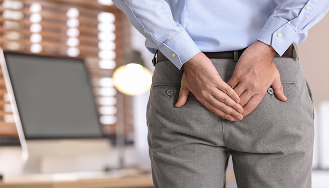 Koniec trápenia v ústraní: 10 potravín a 3 „zakázané“ triky, ako poraziť hemoroidy