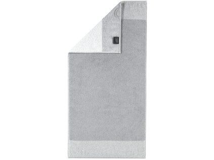 590 76 HT