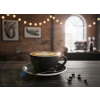 28788 cerny latte salek roma 250 ml na hnedem drevenem stole