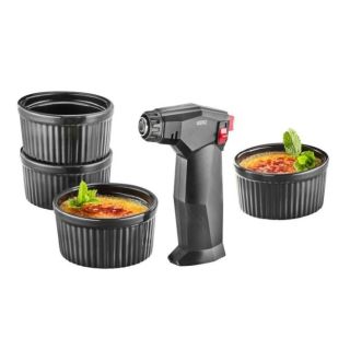 🔥🍮 Malé kuchyňské kouzlo pro chvíle, kdy chcete tvořit něco výjimečného. S Crème Brûlée setem ZUCA od Gefu proměníte...