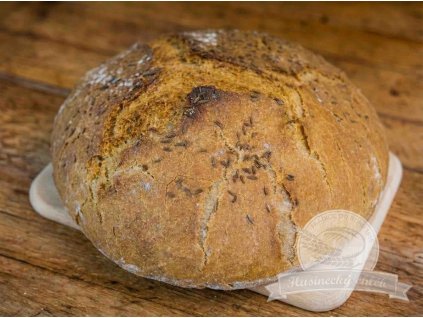 Pecen 1 Husinecký chléb