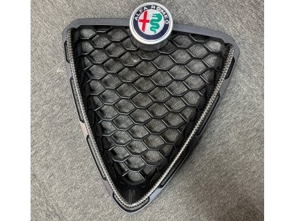 Karbonové srdce Alfa Romeo Stelvio