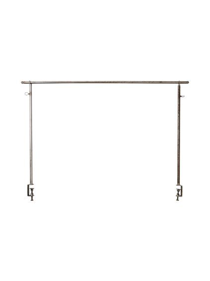 Kovový stolní stojan