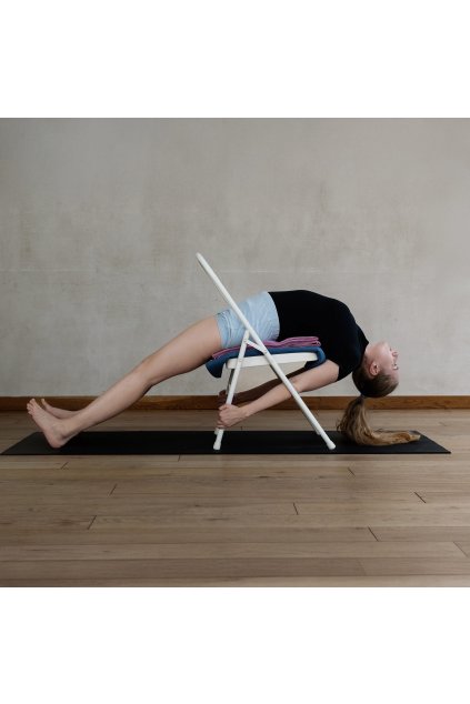 adel iyip crop scaled (1)