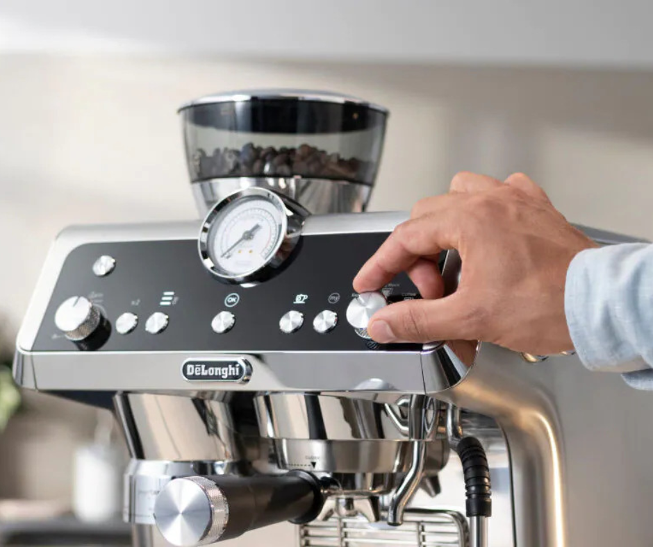 DeLonghi La Specialista Prestigio- jak na čištění a údržbu