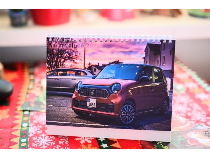 Stolní A5 kalendář "Kei revoluce 2026"