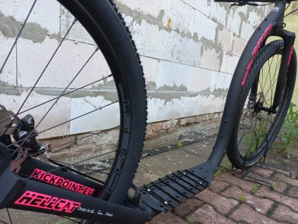 koloběžka Kickbike Hellcat
