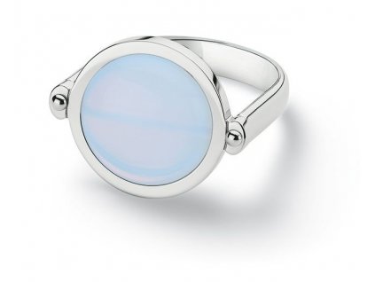 JRW020.7 glance on the moon