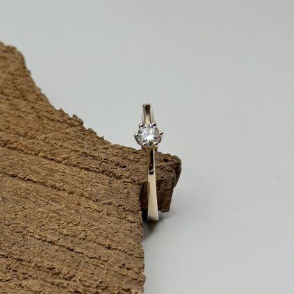 Prsten SOLITAIRE ARIA s briliantem