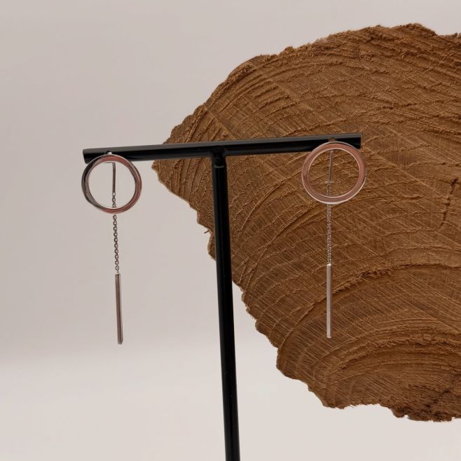 Visací náušnice skladem 🤍 Ježíšku? Otevřeno máme o 22. a 23.12. od 9:30 do 18:00 🎄 To jsou #klenotyzlasky...